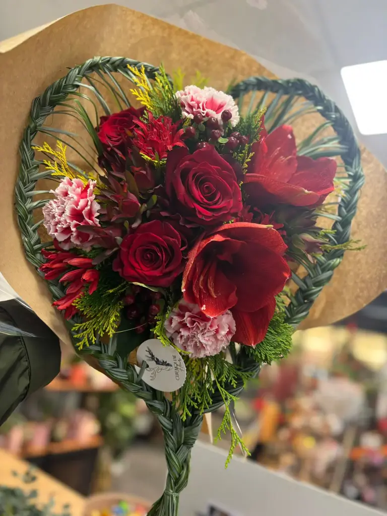 Bouquet Cœur (Rouge, Mignon)