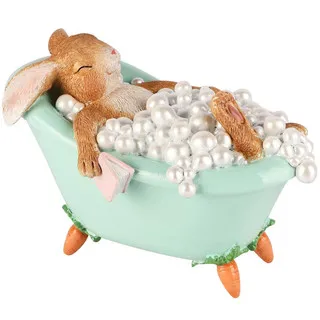 Le Lapin Relax dans sa Baignoire de Perles